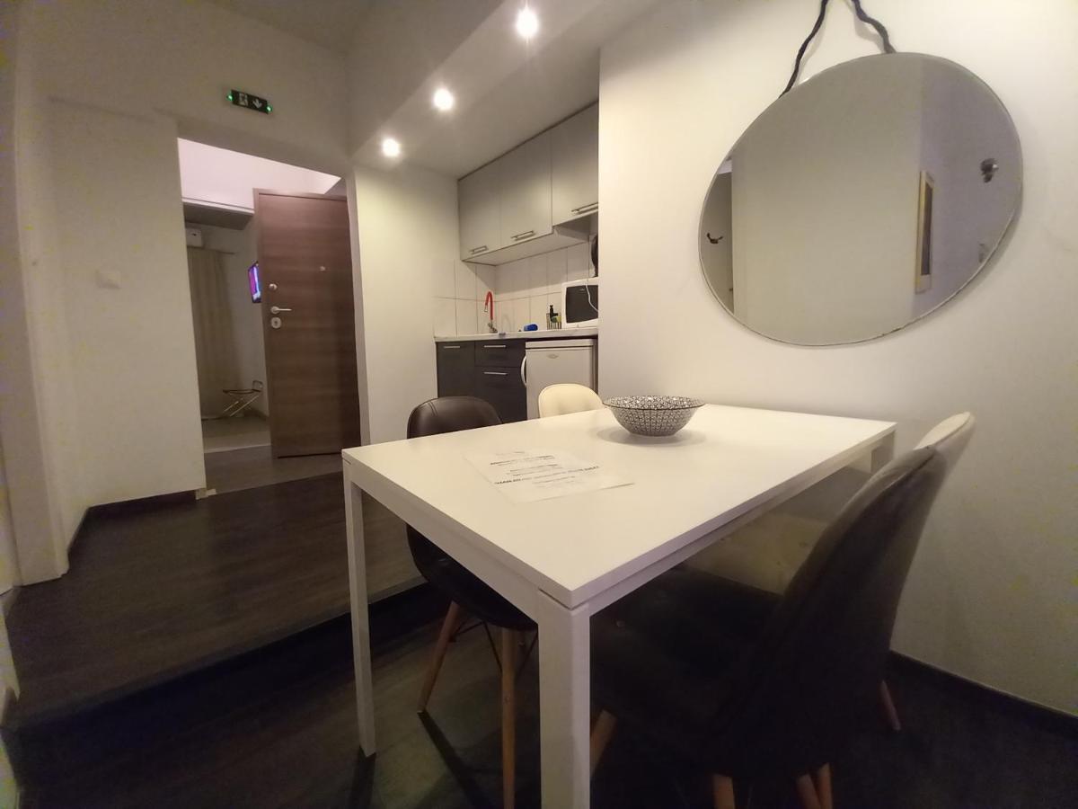 Filippos Downtown - 2Br Lux Apartment - Tsimiski Ladadika - Explore Center By Foot - Close To Aristotelous Square Thessaloníki Ngoại thất bức ảnh
